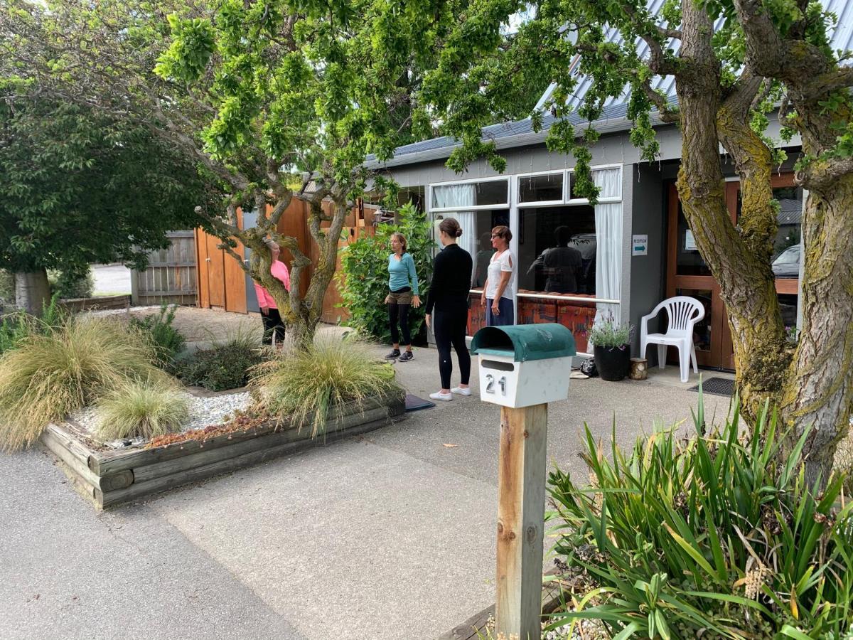 Wanaka Backpackers Bothy 호스텔 외부 사진